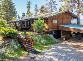 Hilltop Hideaway, Hotel in Bigfork