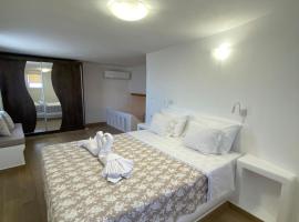 Alamana's House - Ideal for couples, hotel en Ano Mera