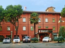 Hotel Molino Rosso, hotel en Imola