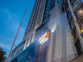 HARRIS Suites fx Sudirman: Cakarta'da bir otel