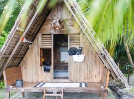 Tailana Island Pulau Banyak, hotel v destinaci Alaban