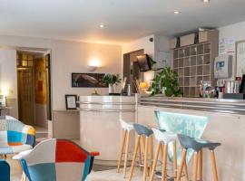 Plazza Hotel, ξενοδοχείο στη Νιμ