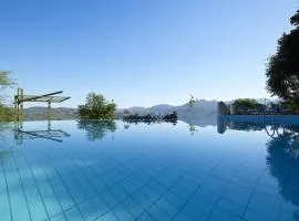 Country Hotel Velani 