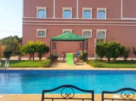 4 bedrooms villa with private pool and enclosed garden at Tou Ganaou, casa per le vacanze a Ti nʼ Saïd