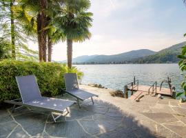 Bellariva Lakefront by Quokka 360 - flat with private pier, hotel med parkering i Montagnola