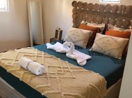 Quinta das Caçadoras - Animal lovers only, hotel malapit sa Montado Golf, Palmela