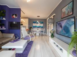 Apartment Zoey, hotel in Makarska
