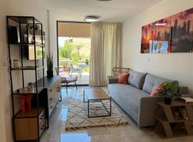 lasuita-exclusive suites ceserea-luxury suite, hotelli kohteessa Caesarea