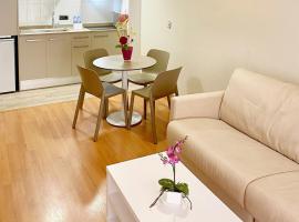 Apartamentos Beverly, hotel v destinaci Blanes