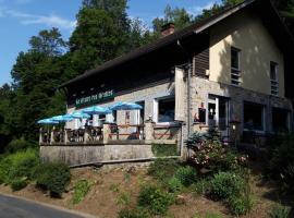 Le Chalet des Grottes d'Hastière, hotel v destinaci Hastière-Lavaux