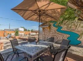 Topo - In-town Rancher W- Backyard Oasis!