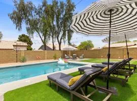 Beautiful Chandler Escape with Putting Green and Pool!
