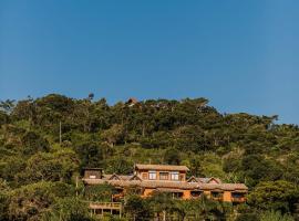 Pousada Colina Verde, hotell i nærheten av Silveira-stranden i Garopaba