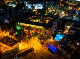 Hotel Bleu Nuit, hotel in Bodrum City