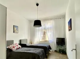 Alles was man braucht, 1-Zimmer Wohnung
