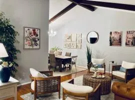 Three Bedroom Villa Near Cleveland Clinic, Case Western, University Hospitals
