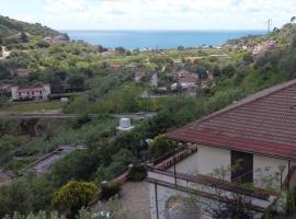 Maison emi, hotel bajet di Montecorice