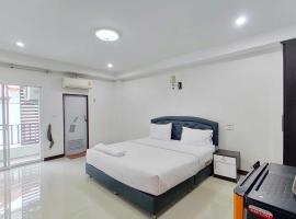 Grand Airport Resort, hostel in Lat Krabang