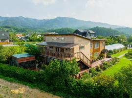 Healing Camp Yesone, hotel in Gangneung
