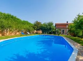 Holiday Home Narona