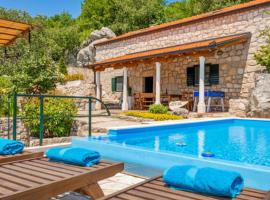 Ferienhaus Dalmatien - Vrgorac Villa Oasis of Peace, hotel v destinácii Vrgorac