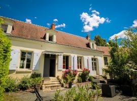 Le Grand Presbytère de Beaulieu, vacation home in Beaulieu-lès-Loches