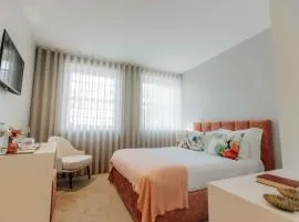 Trovador Guest House