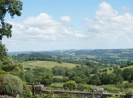 Shepherd's Watch Cottage - 5* Cyfie Farm with private hot tub