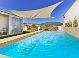 Stunning Home In Montecorto With Outdoor Swimming Pool, Wifi And Private Swimming Pool, vacation home in Montecorto