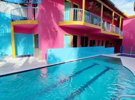 Hotel Santa Mónica Melgar, hotel v destinaci Melgar