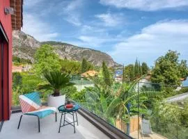 Deluxe VILLA GRAZIELLA 200 M FROM THE BEACH