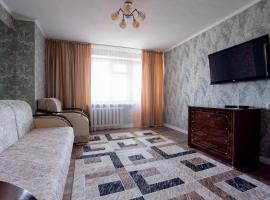 2-х комнатная квартира в центре по ул. Козыбаева д.107, hotel u gradu 'Kostanay'