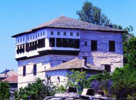 Santikos Mansion, hotel with parking in Vizitsa