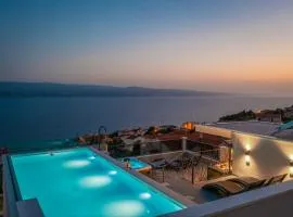 Adriatic Rooftop Villa - Private Heated Pool