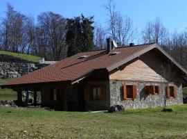 BAITA ROSA, počitniška hiška v mestu Forgaria nel Friuli