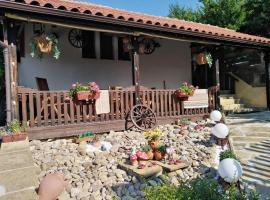 Къща за гости УЮТ с. Жеравна, location de vacances à Zheravna