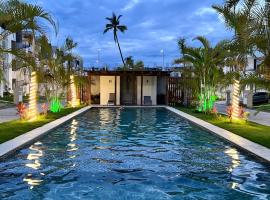 Manzanillo apartment with pool exclusive community、マンサニージョのファミリーホテル