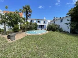 Maison de ville, piscine - 6 pers. - FR-1-224B-175