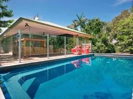 Depper St Beautifully Renovated Beach House