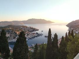 Annas house, cabaña o casa de campo en Symi