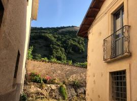 La Casa del Lupo, apartment in Collimento