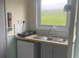 Morvin Self-Catering, hotel in Finstown