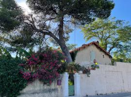 Villa LEONA, hostal o pensión en Bollène