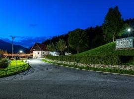 Zoncolan Camping Caravan, Hotel in Ovaro