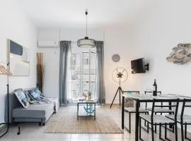Aegean style, city center studio next to Acropolis