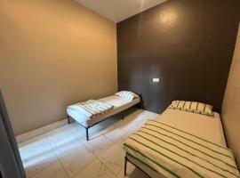 TheAtbas Homestay 17 in Seri Iskandar Perak 3 Bedroom – hotel w mieście Kampung Bota Kiri