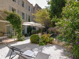 N15 - Les Confidences - Chambres d'hôtes, boutique hotel in Avignon