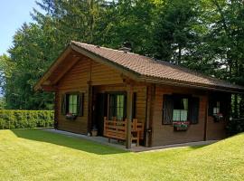 Ferienhaus Hanni, hotel dekat Kastil Trautenfels, Unterburg