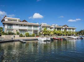 West Coast Marina, hotel en Rivière Noire