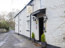 Fox And Hounds Llancarfan, hotell i Barry